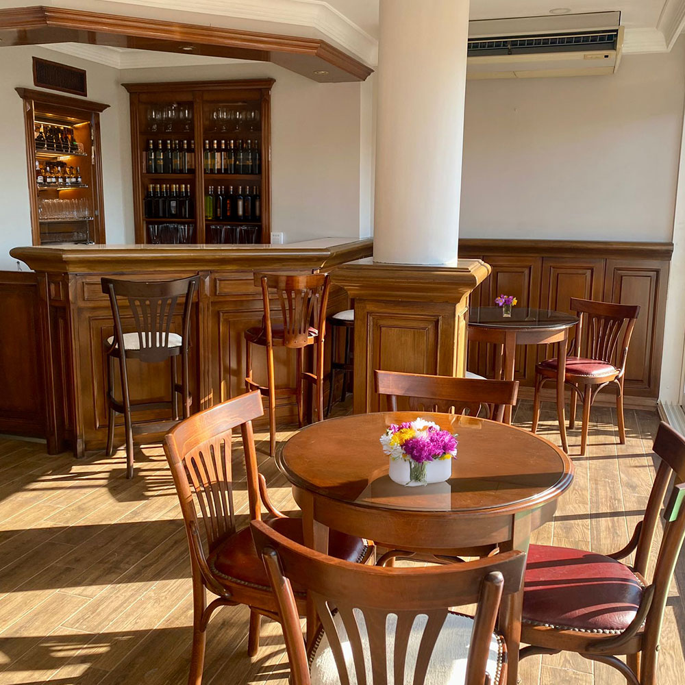 Terrace Bar